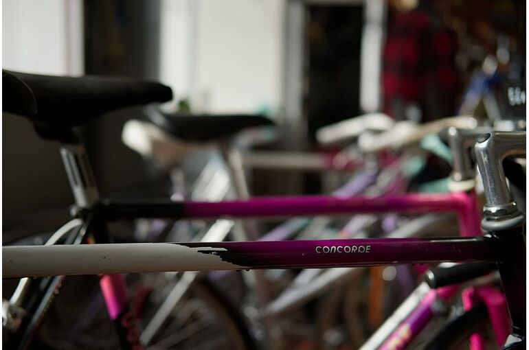 bike-cycling-bicycle-shop