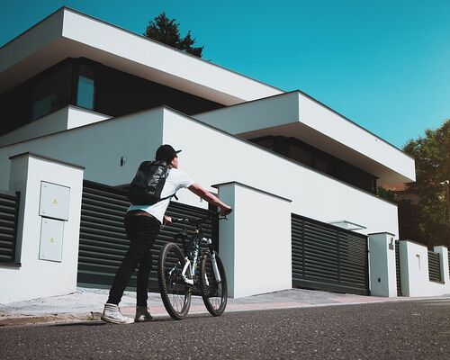 architecture-bicycle-biker-building